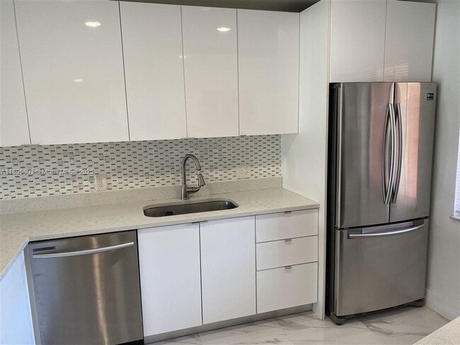 Photo - 158 Lakeview Dr Unit 102