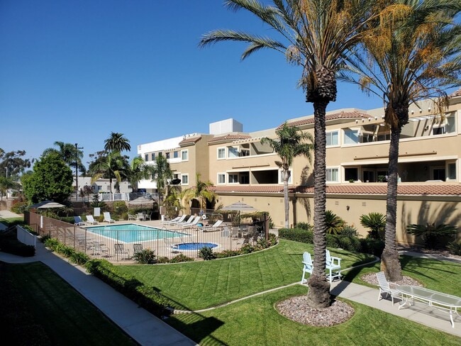 Photo - Gorgeous 3rd floor Corner Unit 3Bed/2Bath in Oceanside