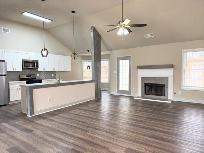 Photo - 3035 Baymount Dr