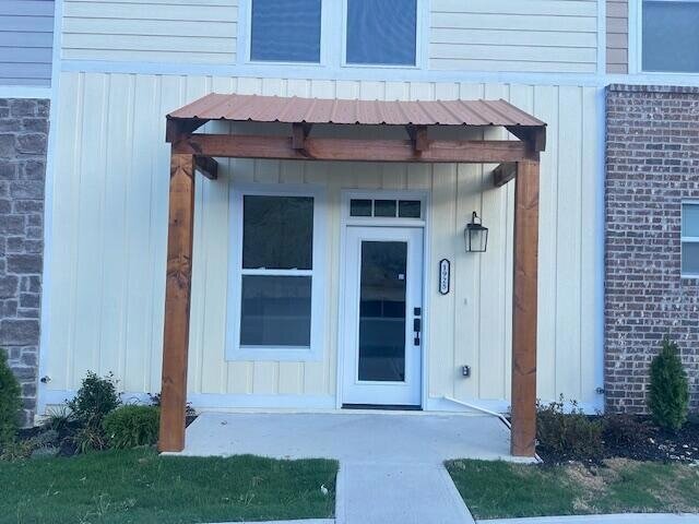 Photo - 1925 Cypress Ln