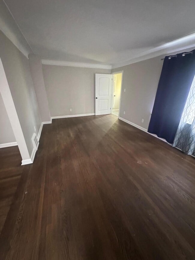 Photo - 14591 Mettetal St