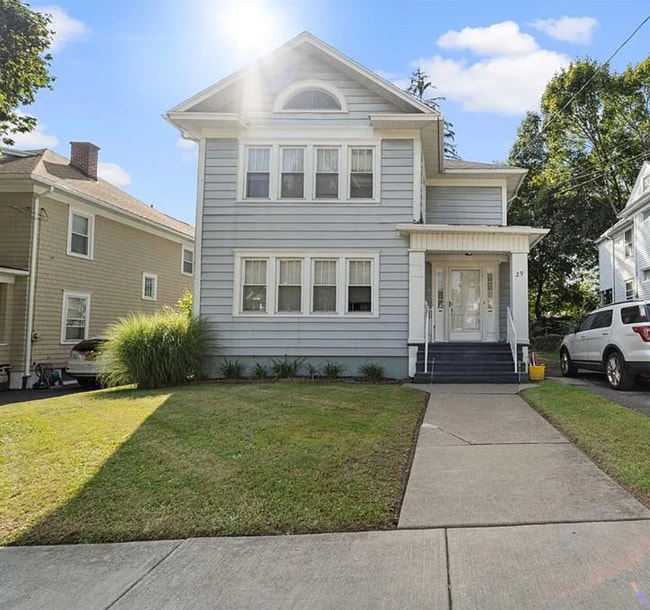 Photo - 29 Laurel Ave Unit 2