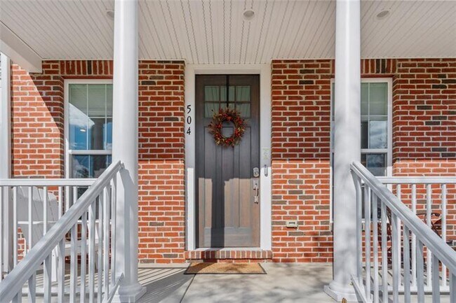 Photo - 504 Beneficial Dr