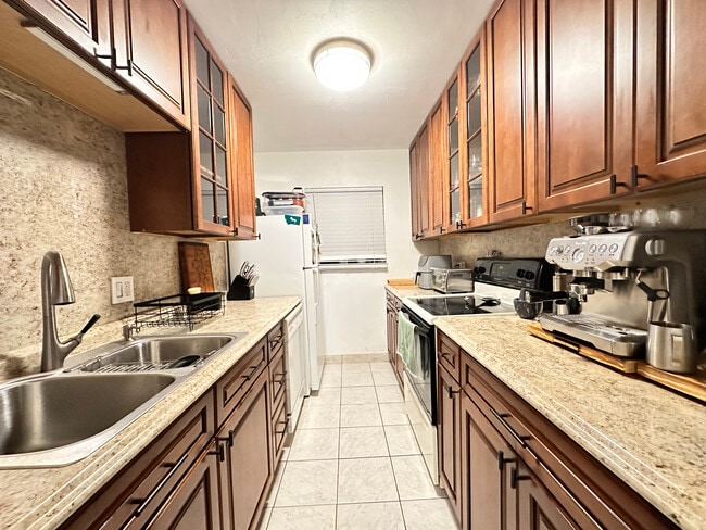 Photo - 3001 Albatross Rd Unit 3003 Albatross Rd Apt 1