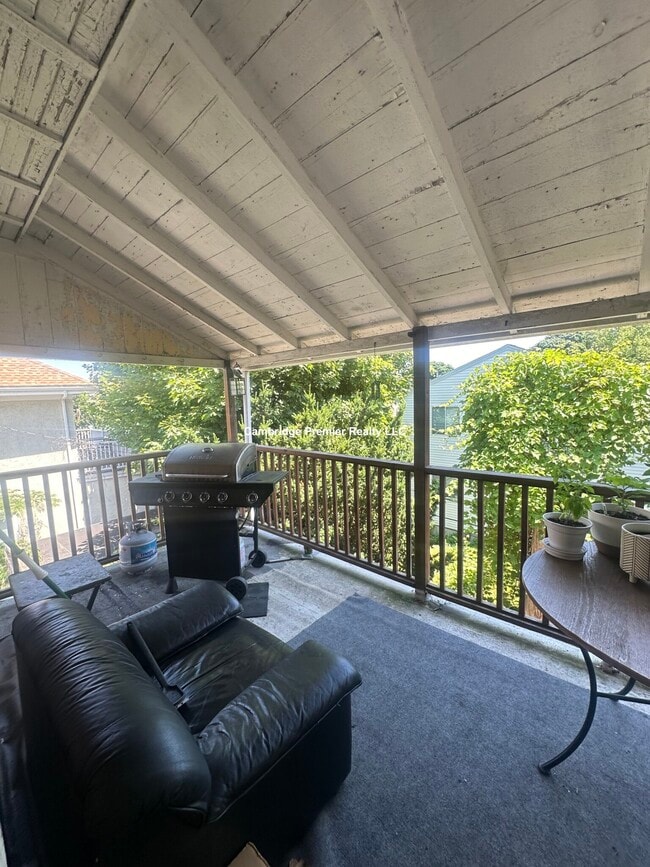 Photo - 399 School St Unit 2