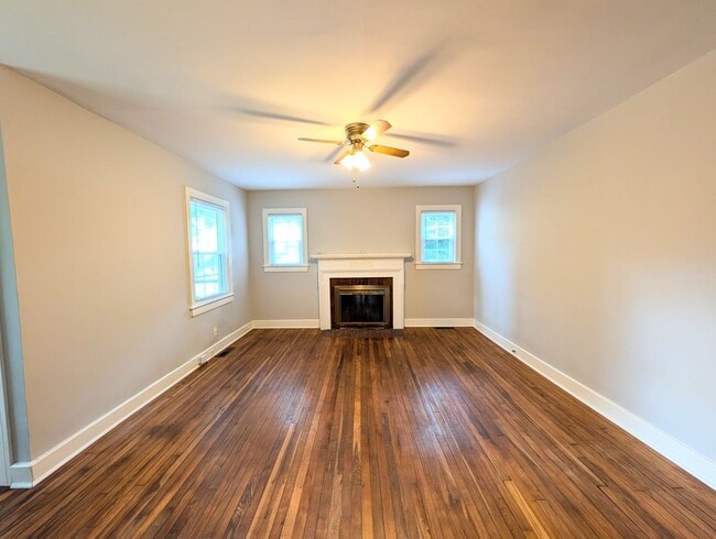 Photo - 401 Furches St