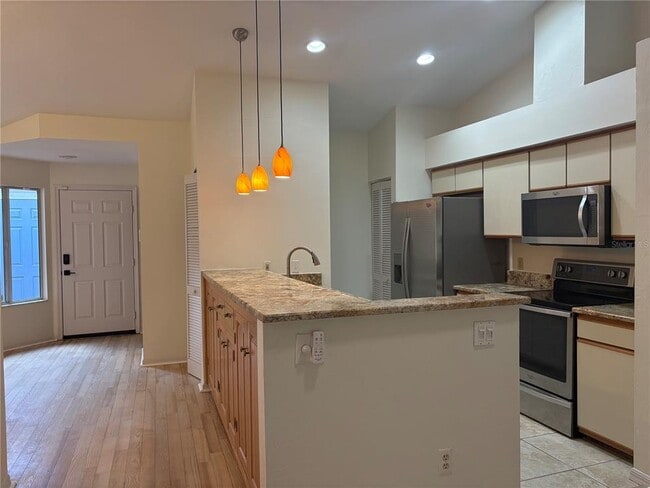 Photo - 920 NW 124th Dr