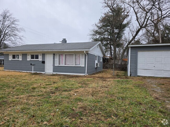 Building Photo - 3BD/1BA Available Now Rental