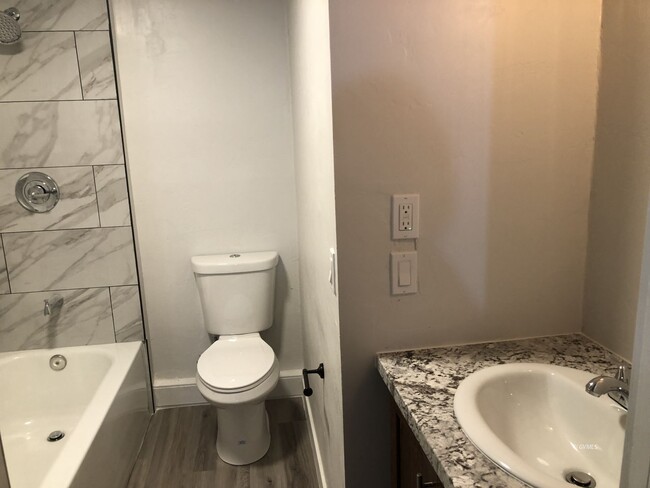 Photo - 1227 S Central Ave