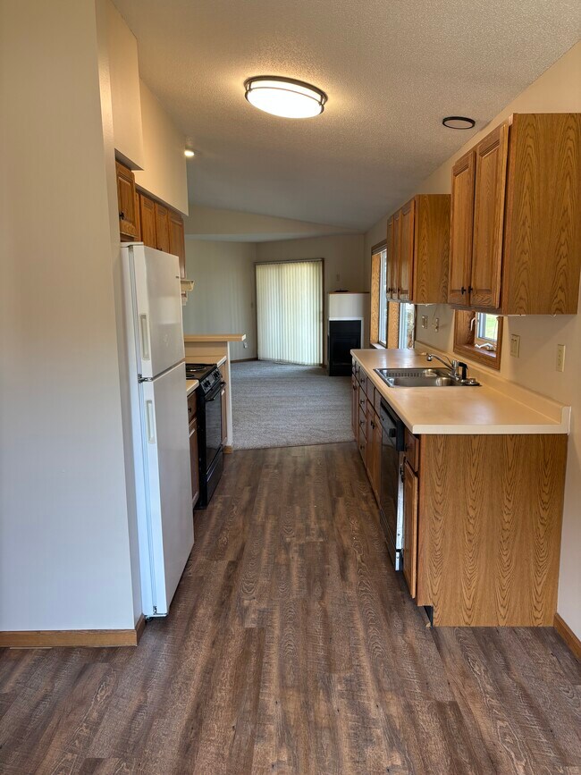 Kitchen - 573 Timber Creek Cir Unit 573