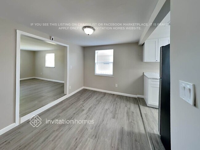 Photo - 202 NW 3rd St