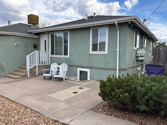 Photo - 740 Hazel Ct