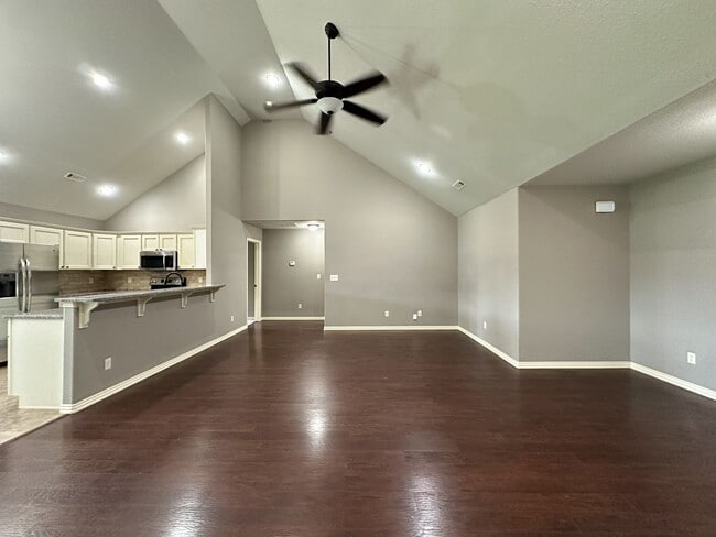 Photo - 1923 Price Ave