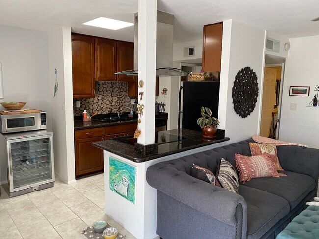 Photo - 4419 N 27th St Unidad 27