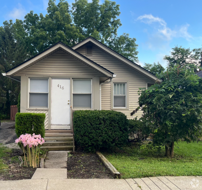 Building Photo - 416 E Hillside Dr Rental