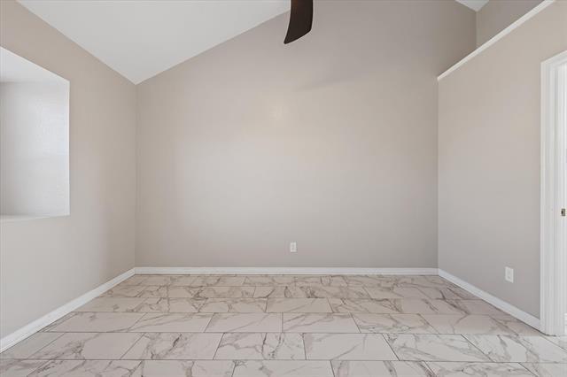 Photo - 8436 Cloverglen Ln