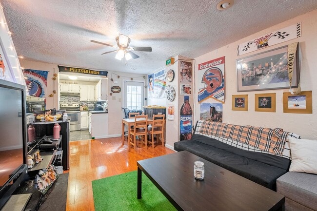 Photo - Amazing South Side Flats luxury remodel