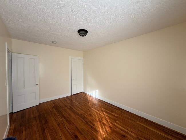 Photo - 16 Franklin Pl Unidad 1R