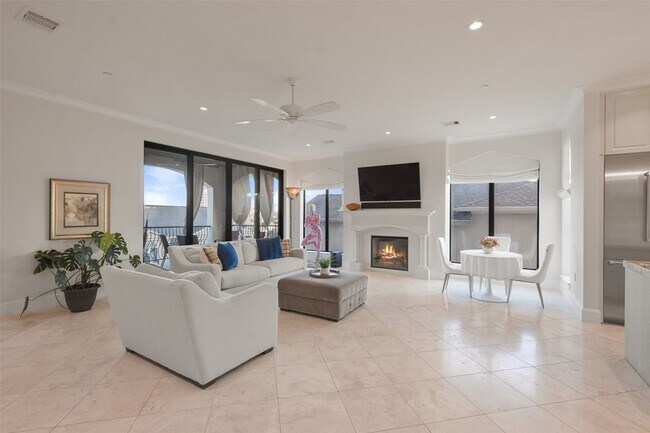 2221 Welch St Unit 401