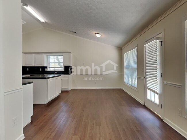 Photo - 1810 Patrick Mill Pl NE