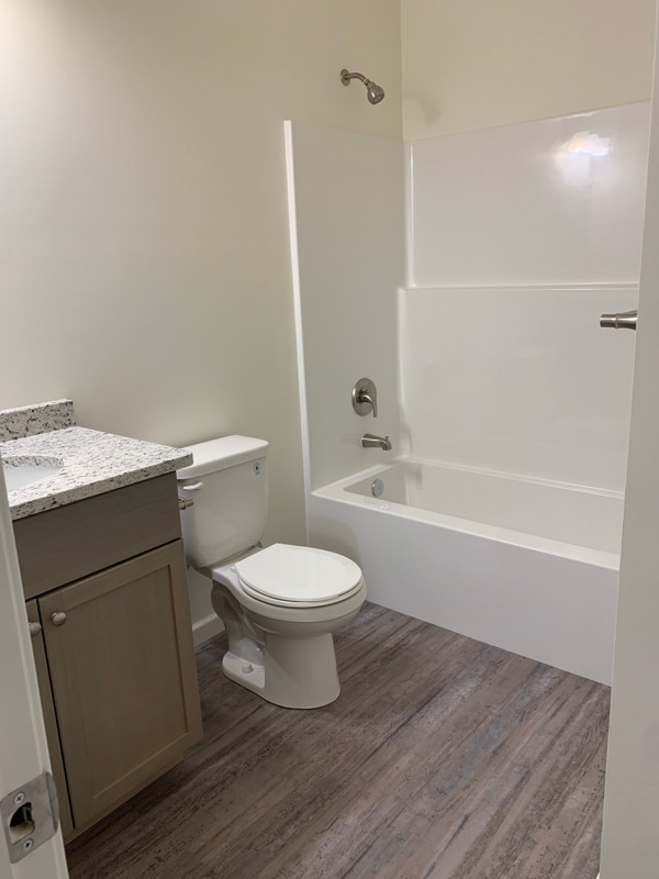 Photo - 456 Westside Dr