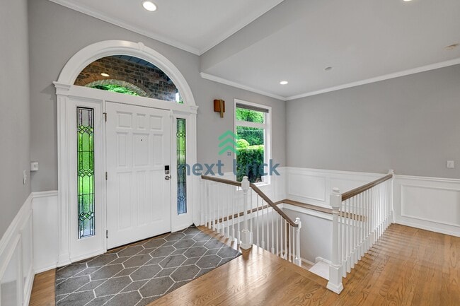 Photo - Beautiful home with 4 beds, 3.5 baths for rent