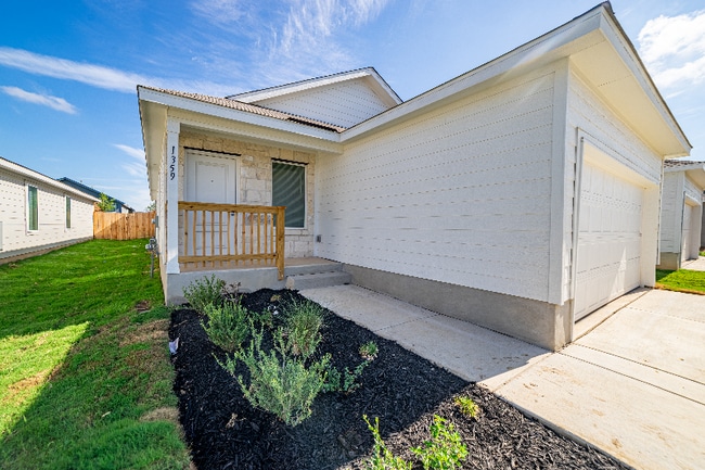 Building Photo - 1359 Neria Lp Rental
