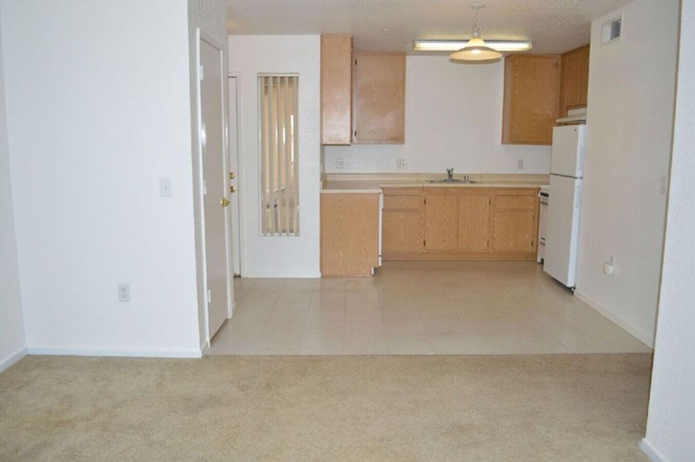 Photo - Comfrey Senior