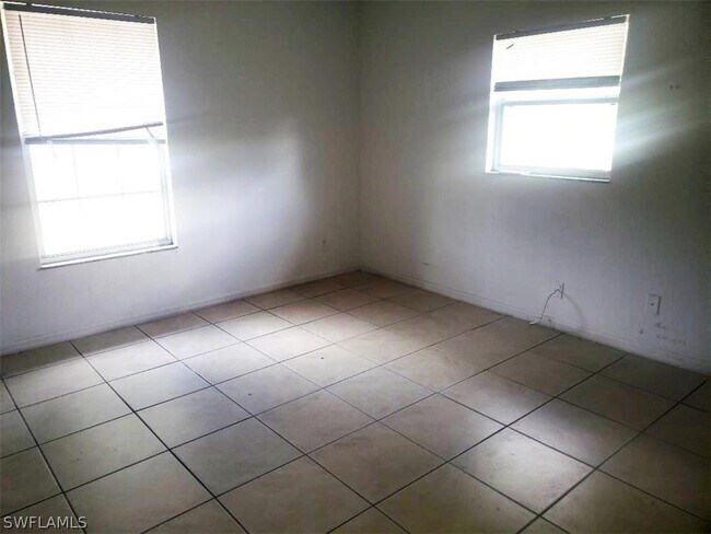 Photo - 2620 Storter Ave