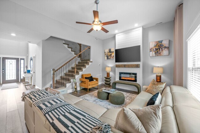 Photo - 741 Buffalo Ford Dr