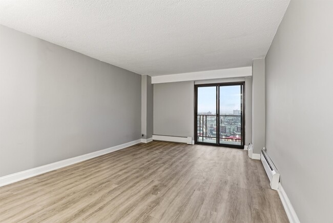 Photo - 5601 JFK Blvd E Unit 18F