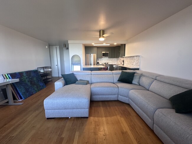 Photo - 2626 N Lakeview Ave Unit 2605