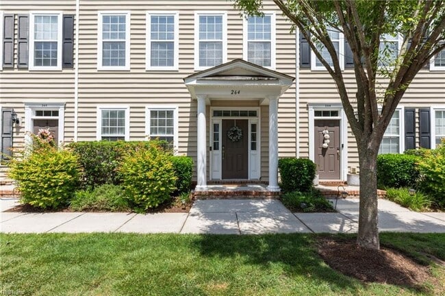 Photo - 3 Story Townhouse-style Condo Near Town Ce...