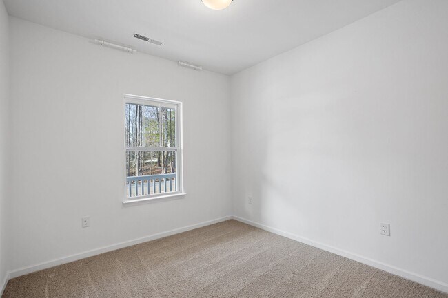 Photo - New Build Rental Home at Lake Royal!