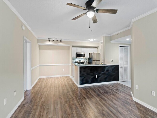 Photo - 5095 Fairways Cir Unit I105