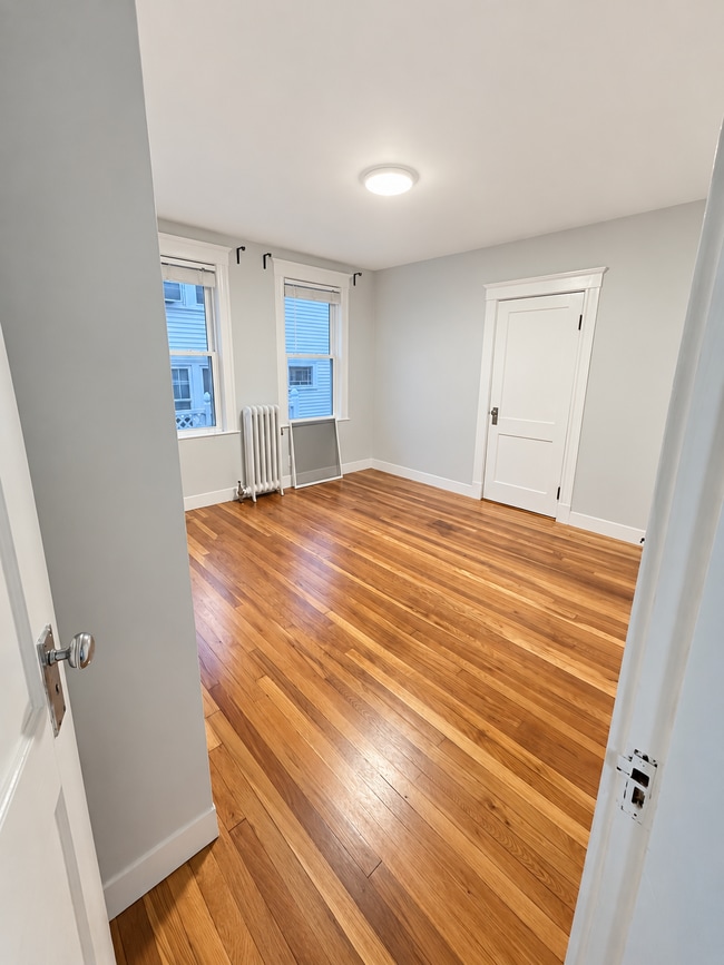 15 Paul St
