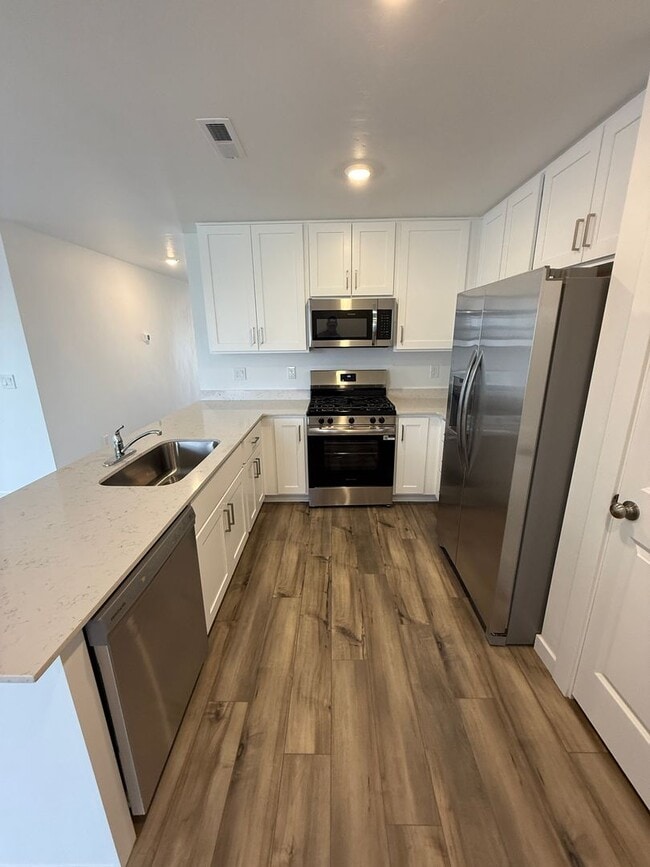 Photo - First Full Months Rent Free!-Beautiful 4 b...