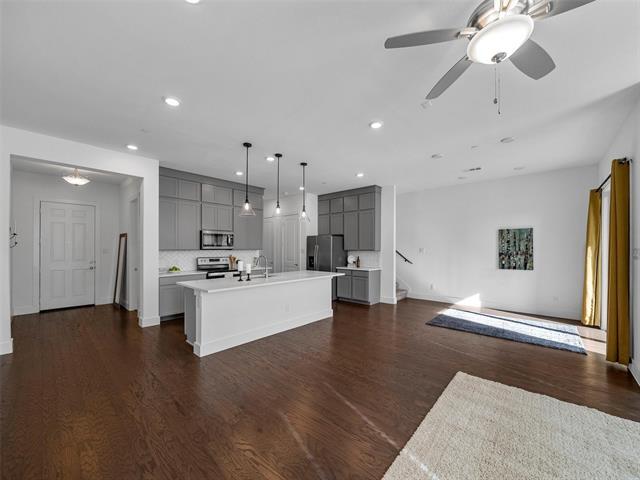 Photo - 1059 Maverick Dr