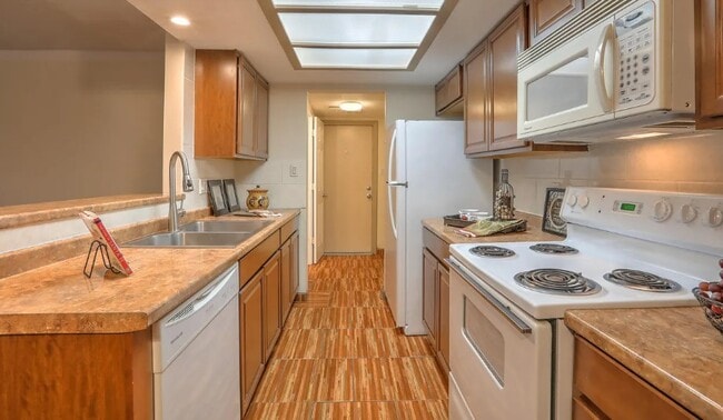 Photo - 3035 Bright Star Dr NW