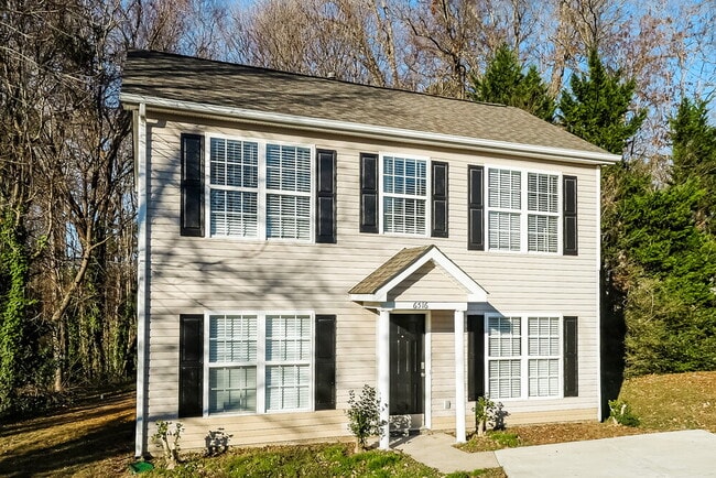 Photo - 6516 Lynmont Dr