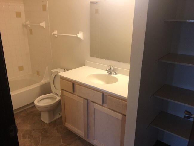 Maple Glen Apartment Homes