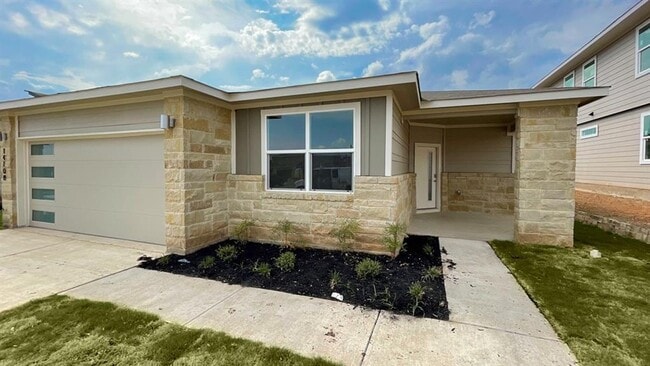 Photo - 14105 Cantarra Dr