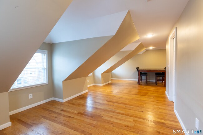 Photo - 772 Farmington Ave Unit Floor 3