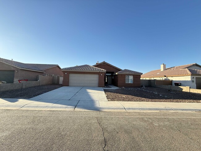 Building Photo - 11655 E 35th St