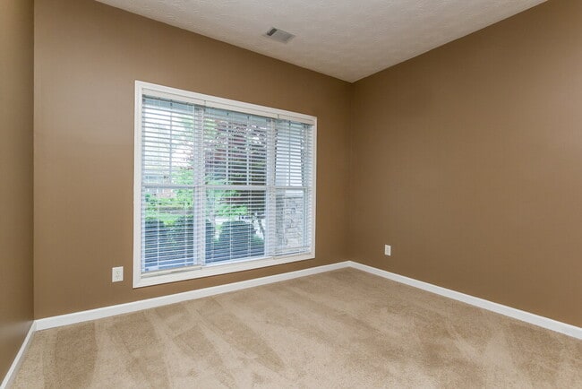 Photo - 6739 Island Pointe Dr