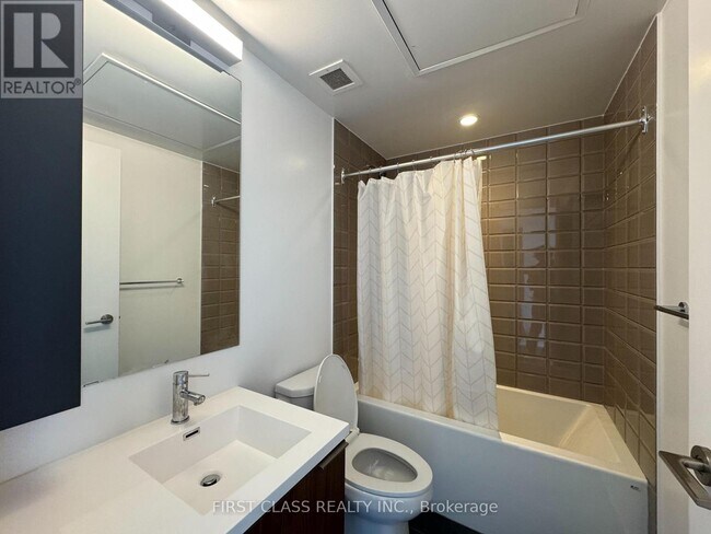 Photo - 203 College St Unit 407