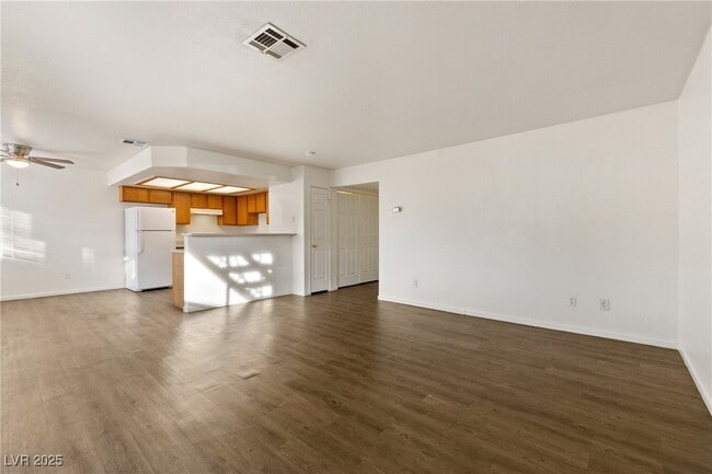 Photo - 2200 Benmore St Unit 101