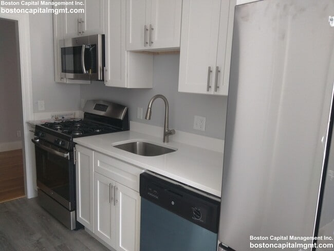 Photo - 14 Mt Ida St Unit 3