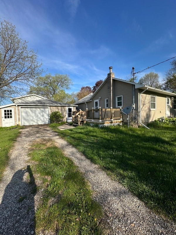 Photo - 227 7th St N House