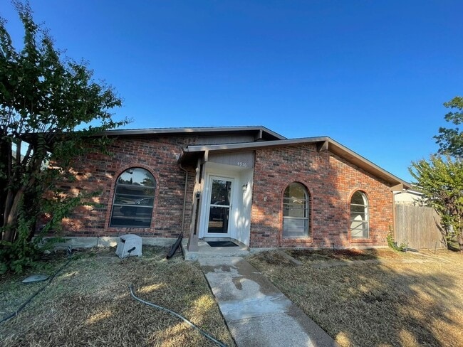 Photo - 4916 N Colony Blvd